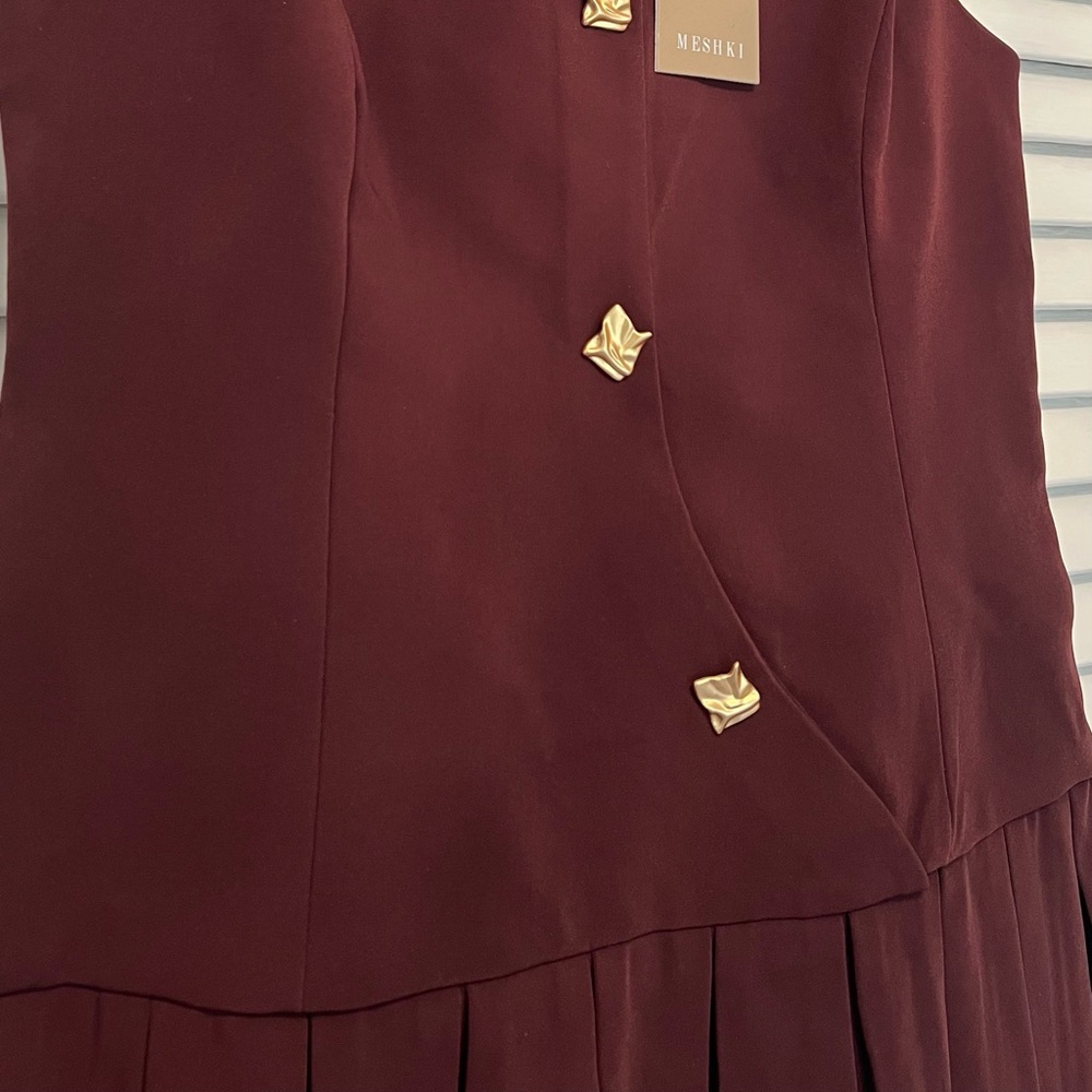 Pleated Mini Dress in Burgundy - Picture 5 of 7